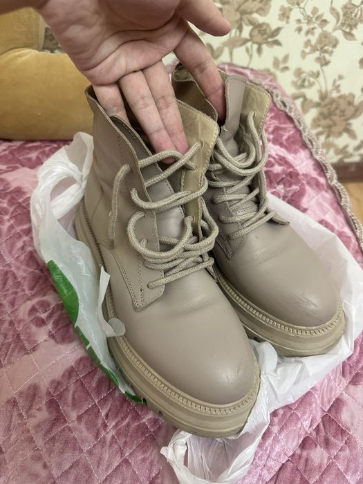 Весенние ботинки берцы женские