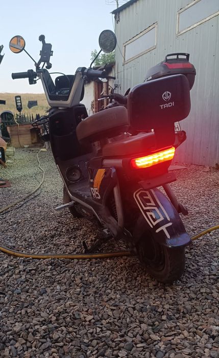 Продам электро велосипед TADI R5
