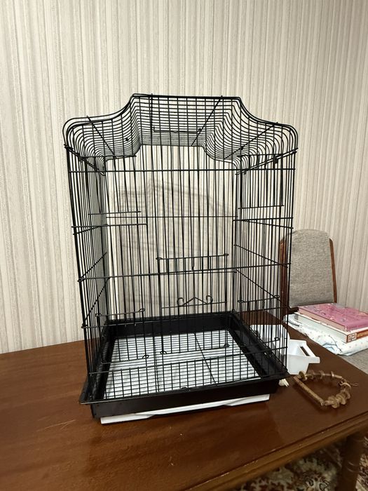 Продам клетку для птиц