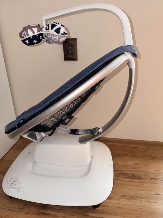 Електрическа бебешка люлка mamaRoo 5.0 Slate Blue, синьо-сива