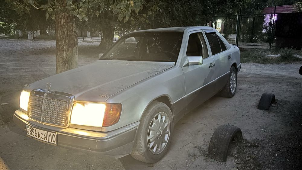 Мерседес 124 Е300