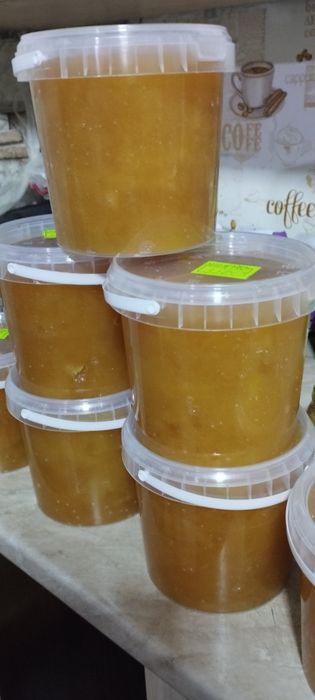 Мед натуральный.