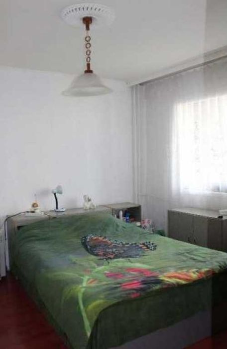 Дава се под наем Двустаен апартамент в София, Слатина - 65 кв.м за 423.81 € - Снимка #2