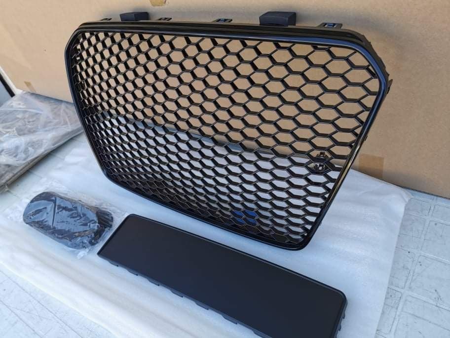 Grile Audi A5 B8 8T 11-17 RS5 Design Negru Lucios