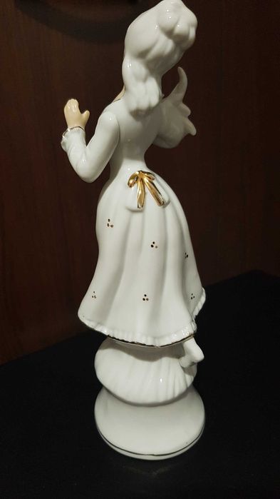 Статуетки от Италия с маркировка.