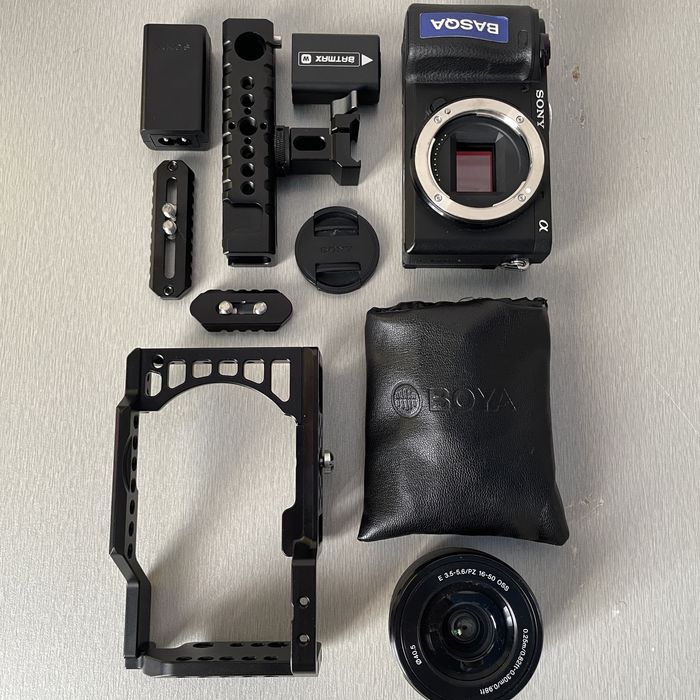 Продам камеру Sony 6400