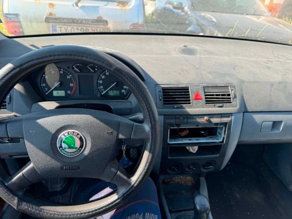 skoda fabia 1.4 mpi седан на части шкода фабия 1.4 мпи