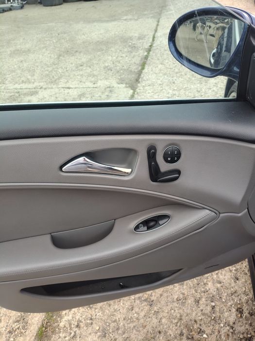 Dezmembrez Mercedes CLS320 W219 bara fata spate amg capota grila aripa