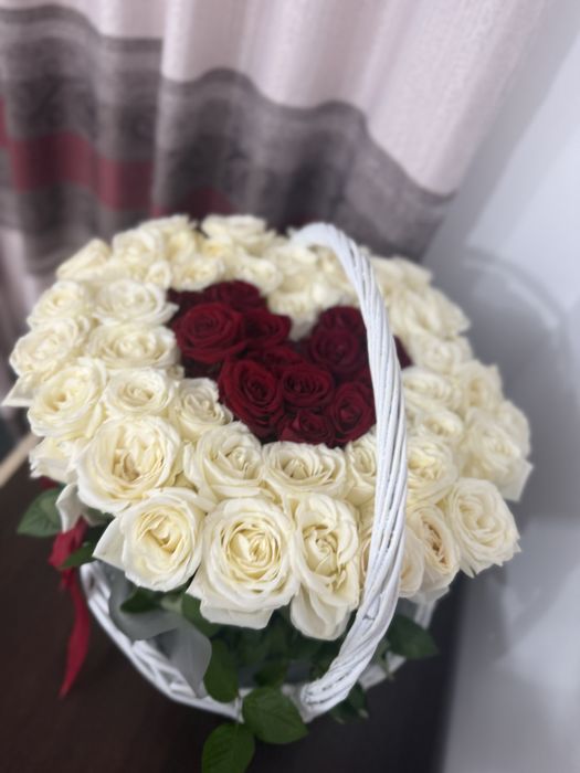 Цветы розы 65 роз