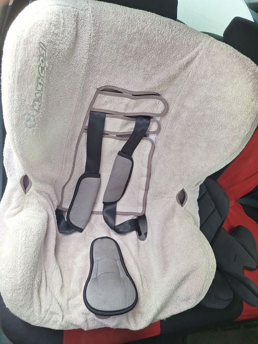 Scaun auto, 0-18kg, pozitie somn. Husa inclusa.