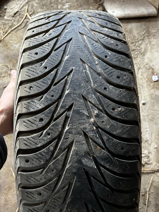 265/65 R17.        .