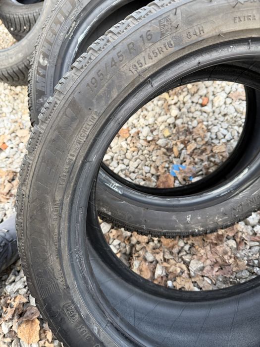 195/45 R16 2 бр зимни гуми