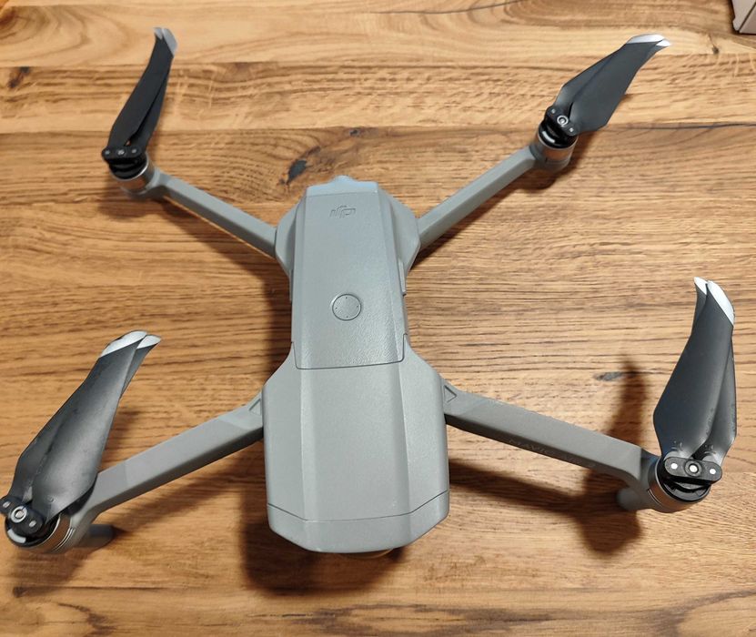 Дрон Dji Mavic Air 2