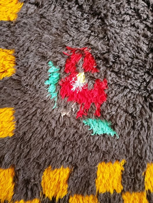 Китеник, халище, губер /постелка, завивка, килим/ 100 % вълна