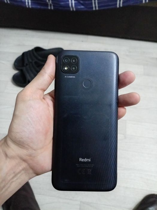 Продам редми 9с 128гб отдам за 17000