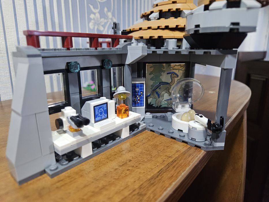 Lego Jurassic World 76961