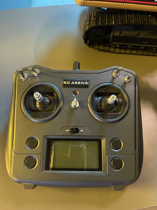 Профессиональный RC экскаватор на радиоуправлении