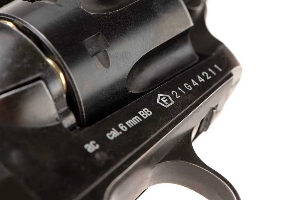 Umarex  L E G E N D S  revolver  airsoft 6mm +1000BB 0.30gr+10CO2