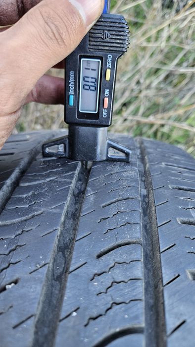 2бр гуми 225 65 16С дот 20 пирели