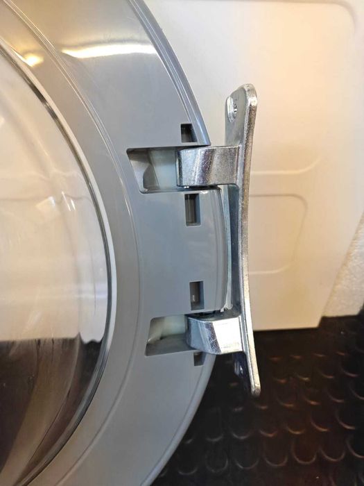 Hublou complet, usa masina de spalat AEG serie 7000 , stare foarte buna / H3