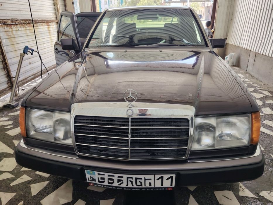 Мерседес 1991 года автомат