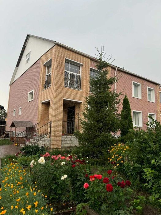 продам большой дом для большой семьи