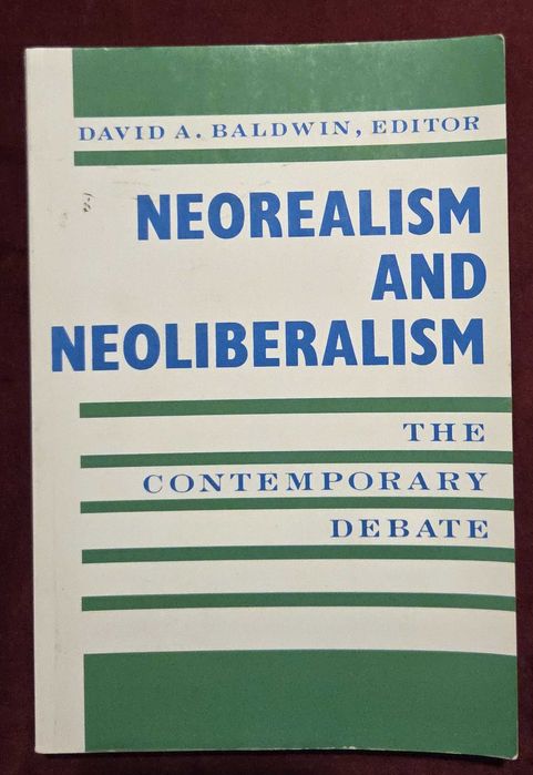Политика, общества, история, тенденции, теории [11 книги]