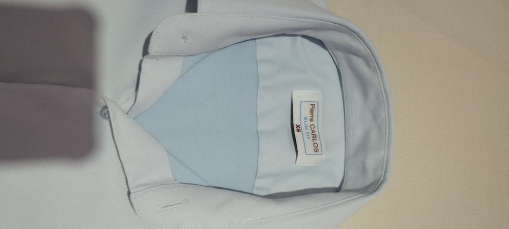 Панталони и ризи