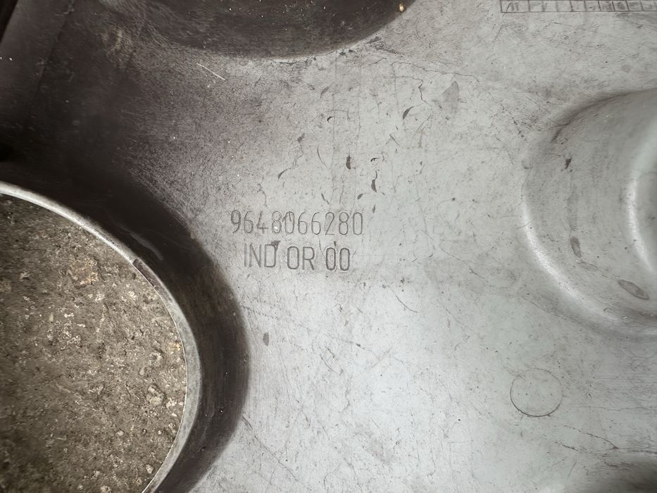 Тасове 15 цола за Пежо