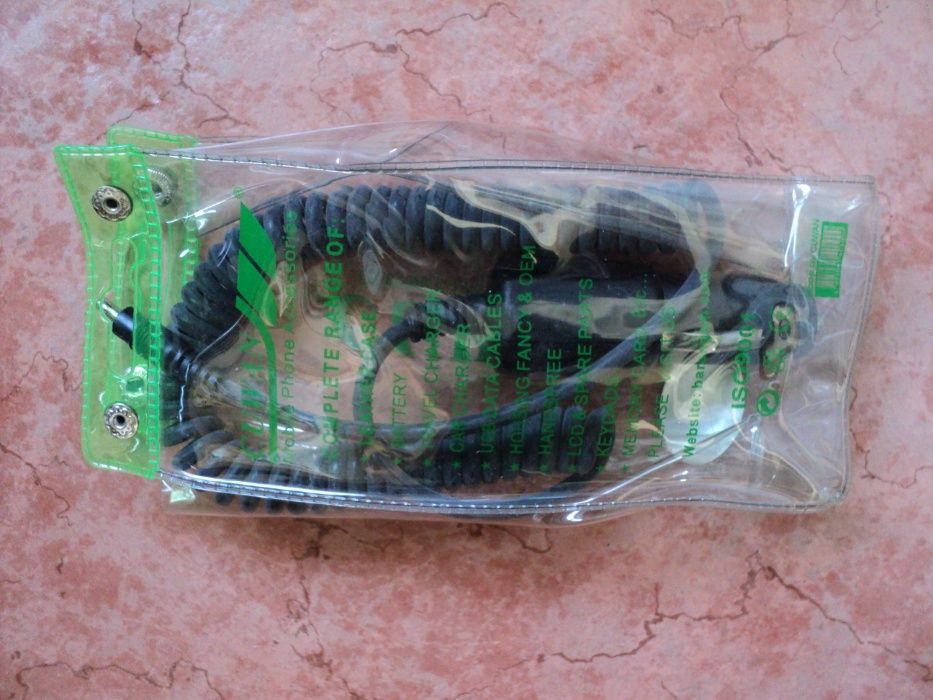 Incarcator/alimentator auto pt. telefon, navigatie, mufa universala