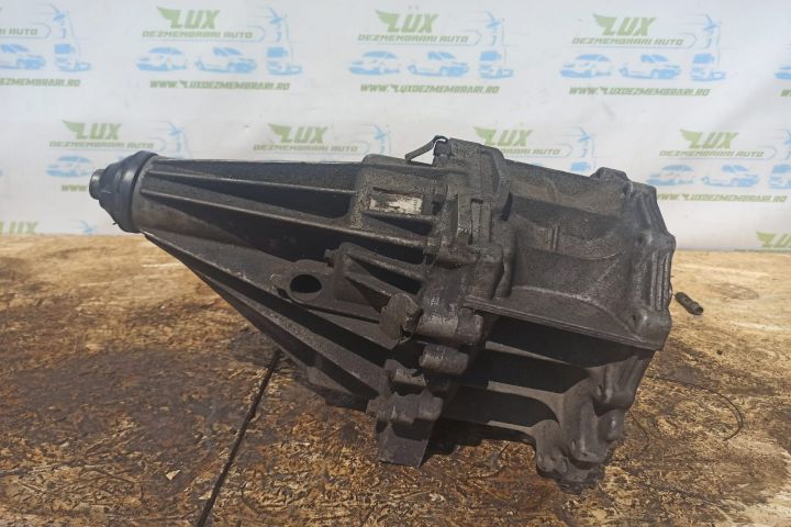Cutie transfer 2.5 DCI cu un mic defect Nissan Navara D40  [din 2005 pana  2010] seria