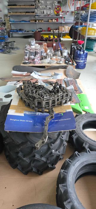 Lant mijloc gat feeder, combina New Holland 1530, 1540, 1545, 1550