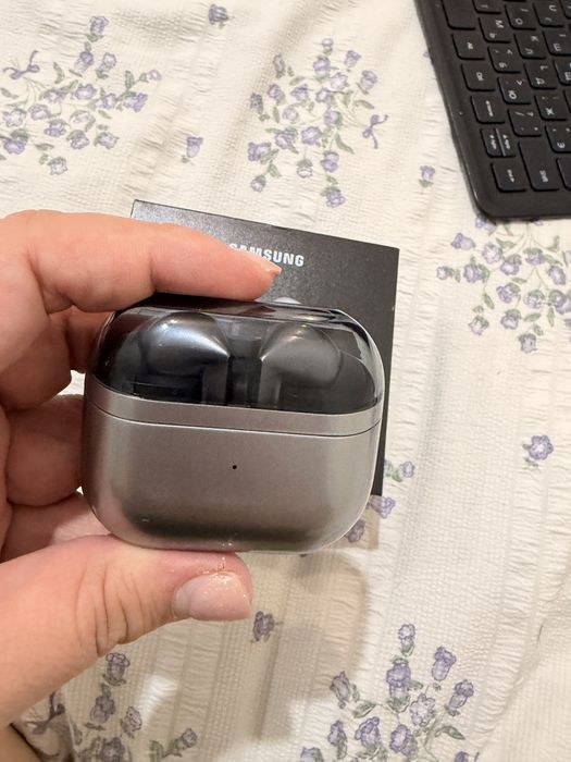 Samsung buds 3 pro grey