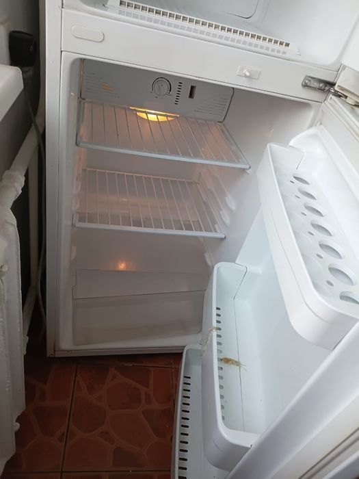 Холодильник нормальный