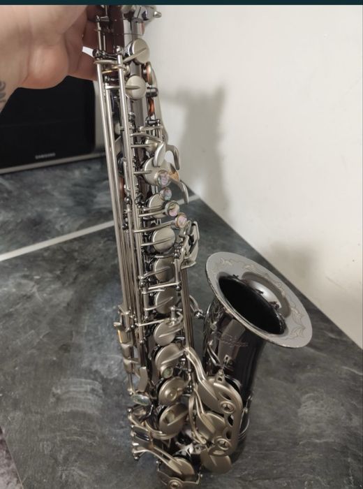 Vand saxofon Antigua in stare foarte  buna