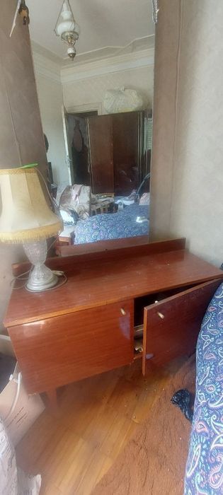 Spalniy mebel sotiladi