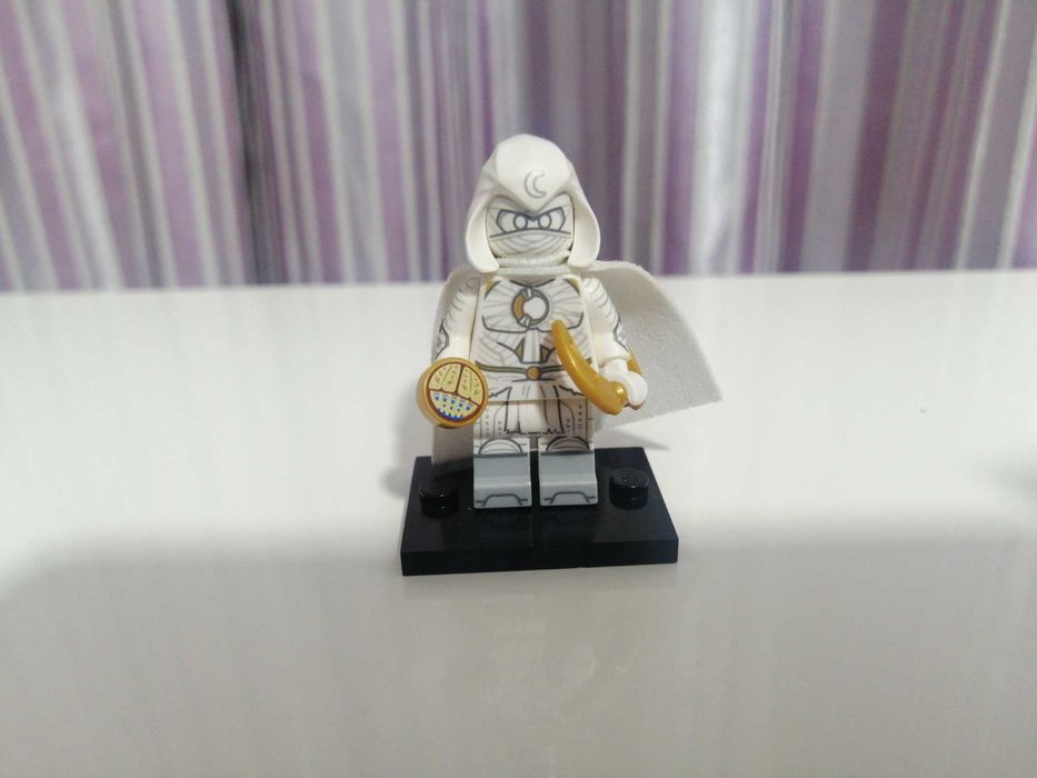 3 оригинальных минифигурок лего