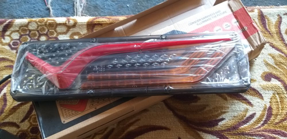 Фонари для грузовиков