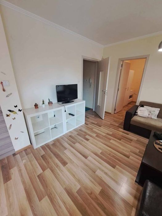 Дава се под наем Двустаен апартамент в Пловдив, Център - 64 кв.м за 382.5 € - Снимка #1