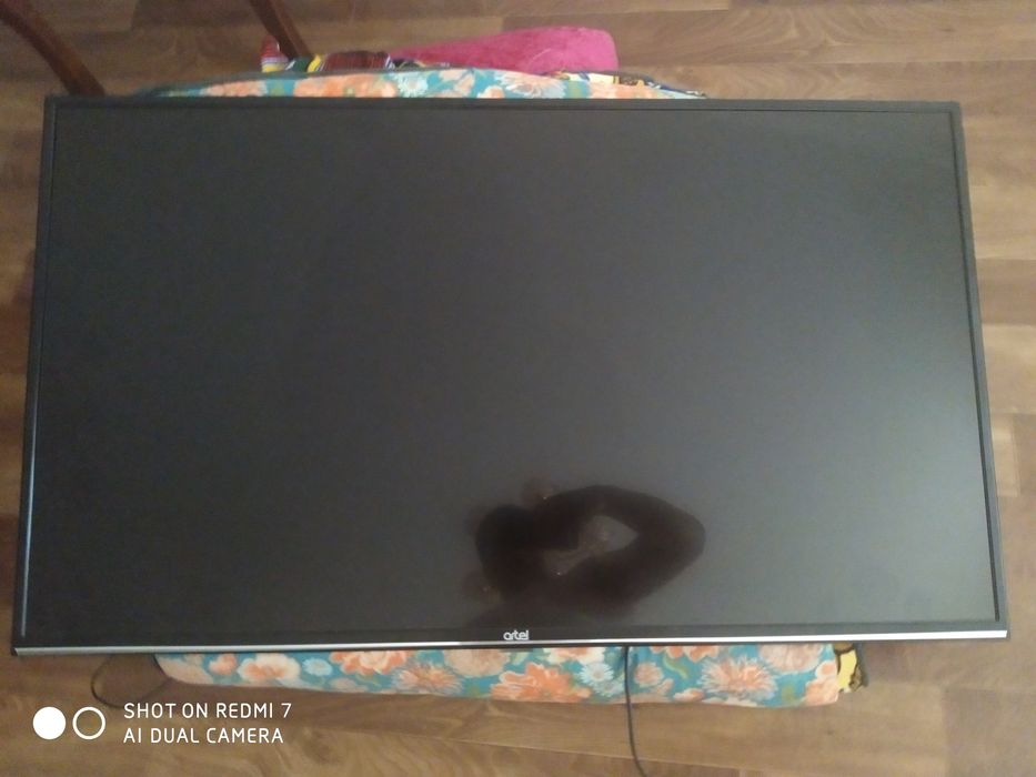 Televizor Artel 43 смарт без проблем