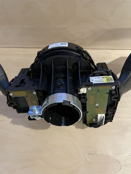 Контактное кольцо с переключателями Audi A6C7