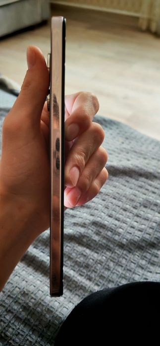 Продам vivo v50 lite 16/128