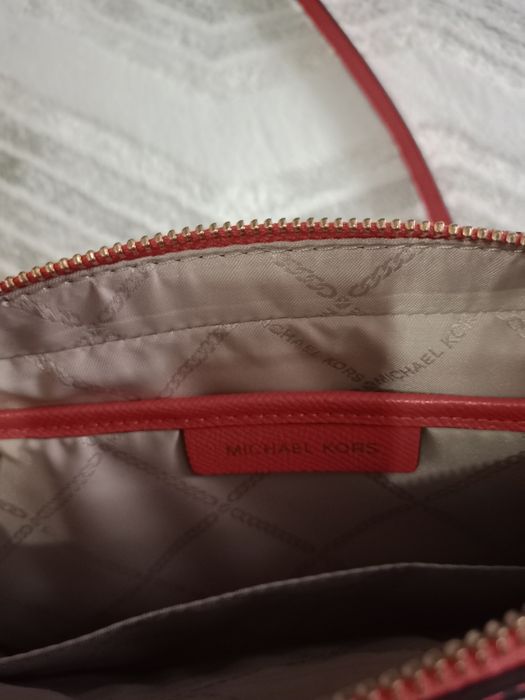 Продам сумку Michael Kors