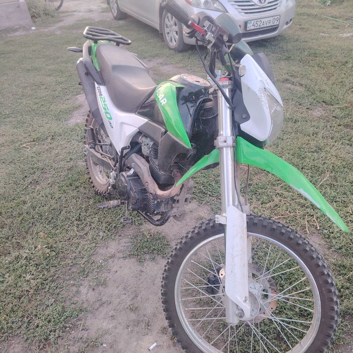 Мотоцикл ULAR 250