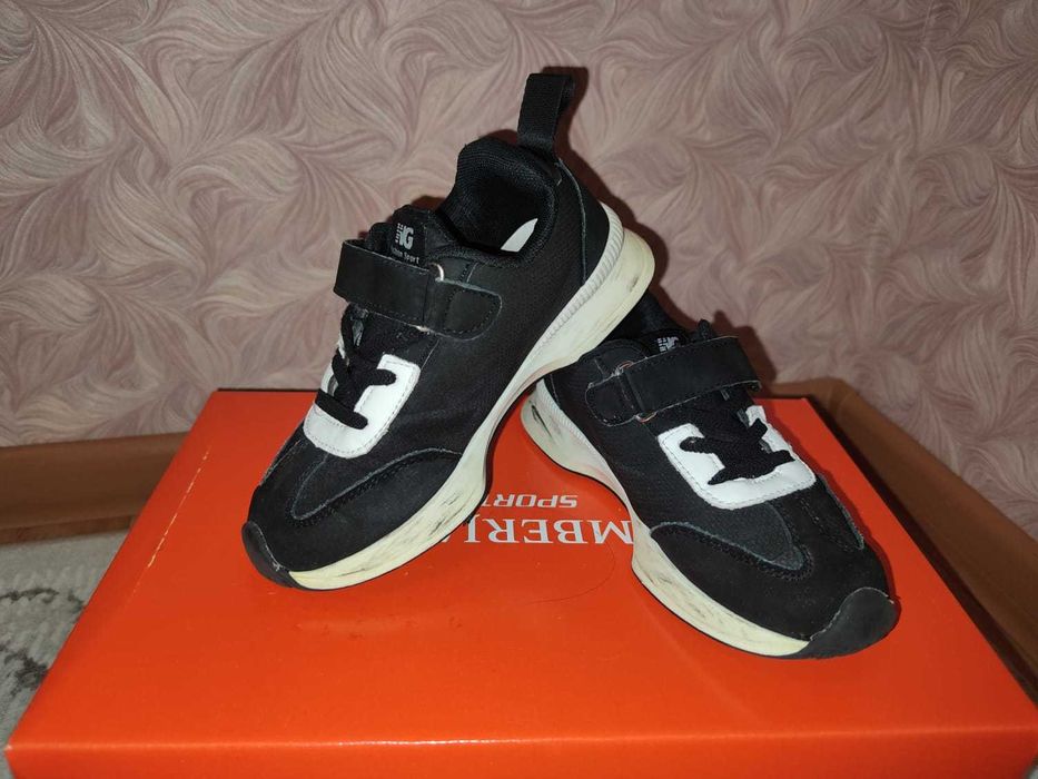 Кроссовки на мальчика, 33 размер