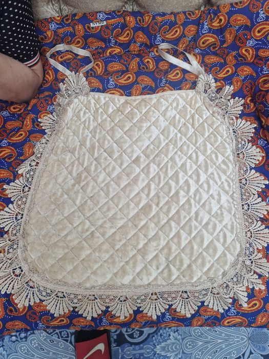 Продаеться чехол для стулья