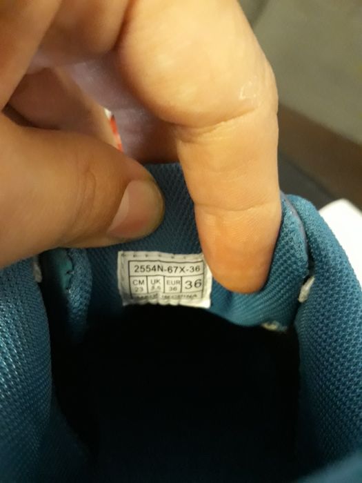Adidași RESERVED fete 36, int 23cm