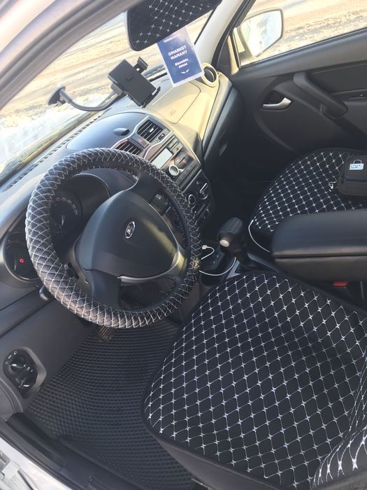 Машина  Лада  Гранта сатылады