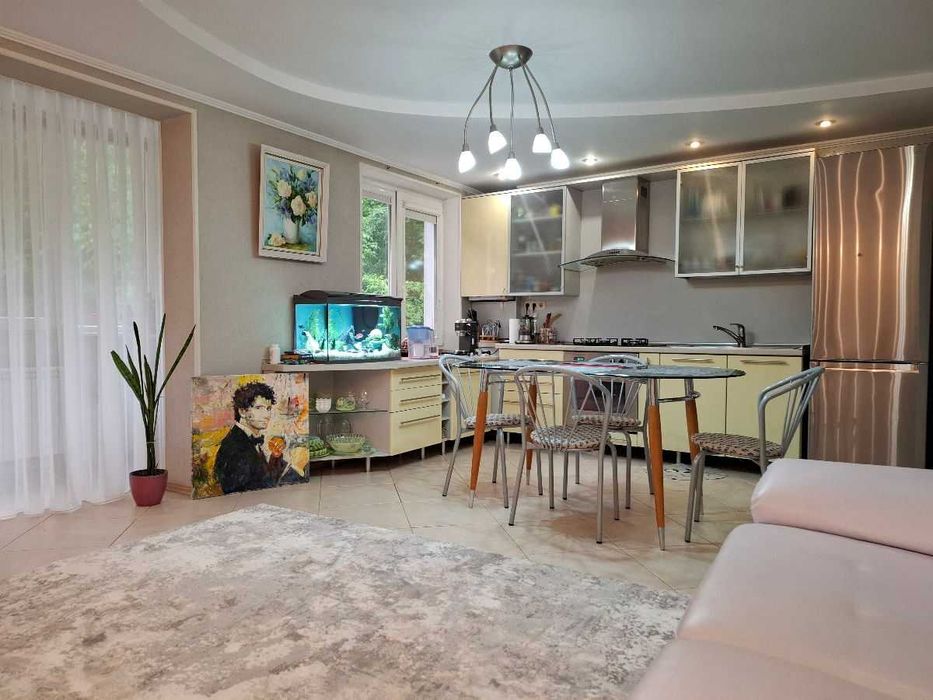 Дава се под наем Двустаен апартамент в София, Княжево - 70 кв.м за 325 € - Снимка #1