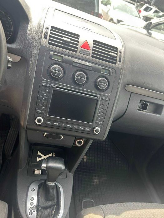 Volkswagen Touran 2.0TDI 140hp 05г na chasti Фолксваген Туран на части